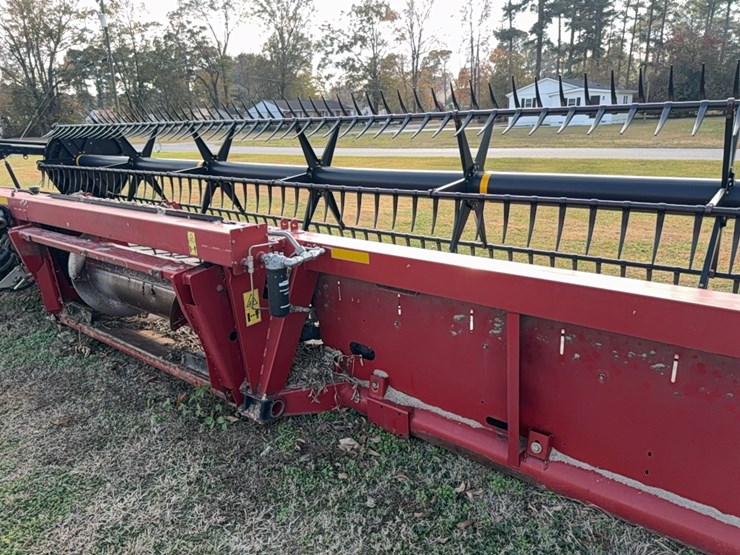 2014-case-ih-30-image-13