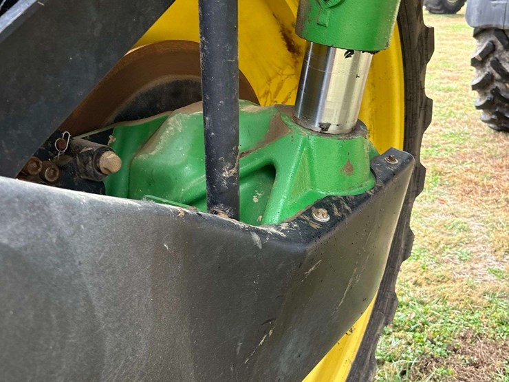 john-deere-4830-image-40