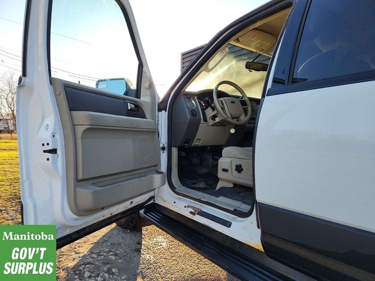 2014-ford-expedition-image-9