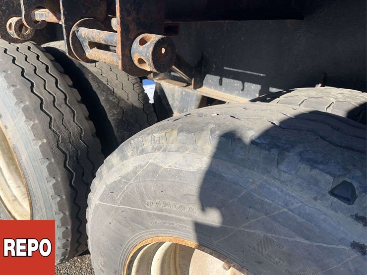 1984-manac-super-b-image-11