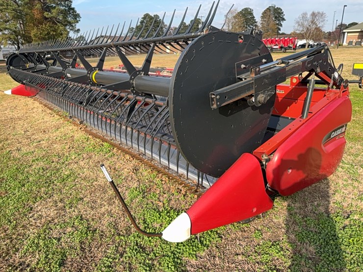 2014-case-ih-30-image-37