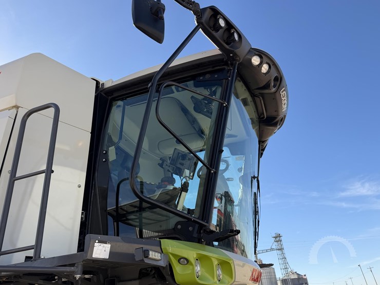 2022-claas-lexion-7500-image-71