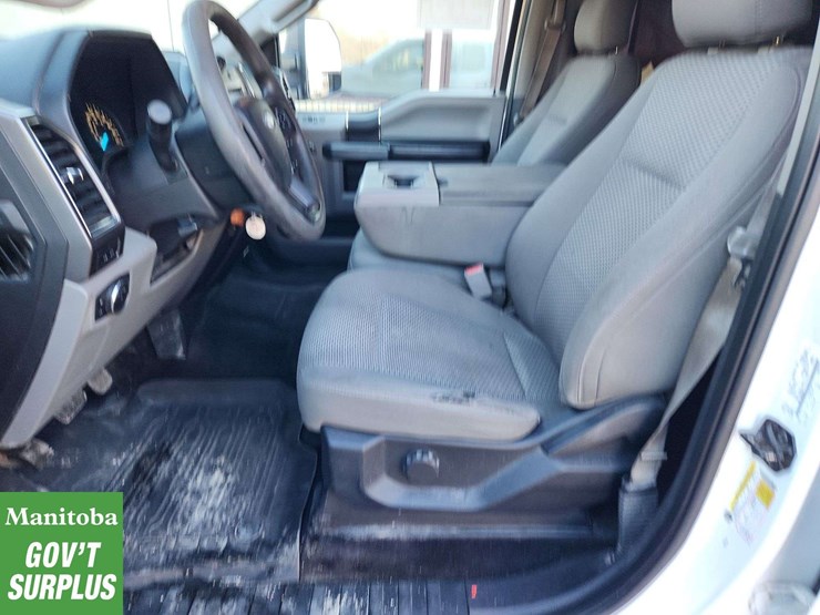 2017-ford-6.5-ft-image-11