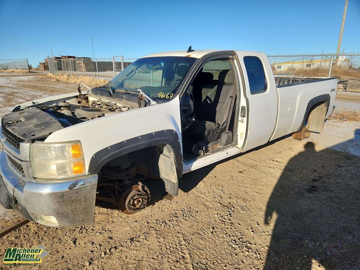 2008-chevrolet-silverado-2500hd-image-21