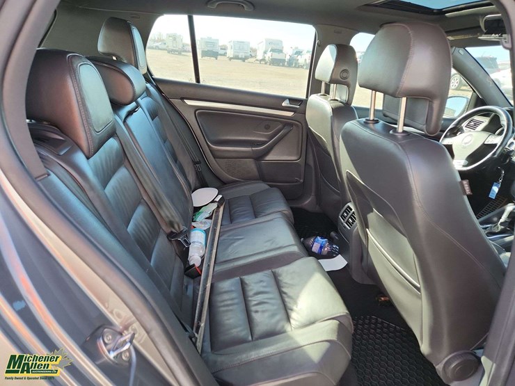 2007-volkswagen-golf-gti-4dr-hatchback-6a-image-18