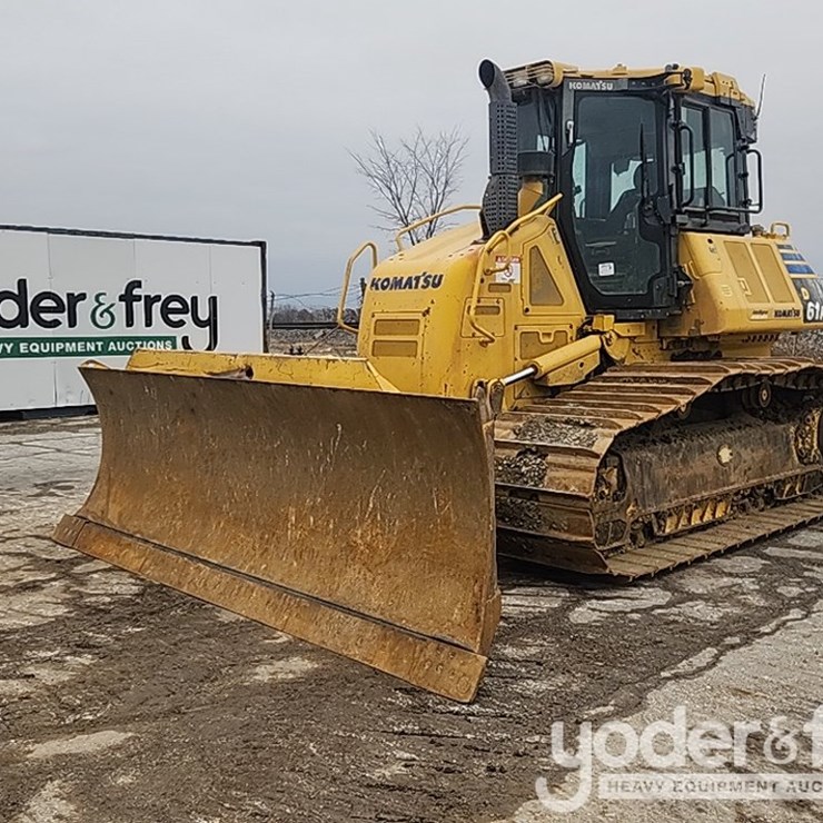 2017 KOMATSU D61PXI-24