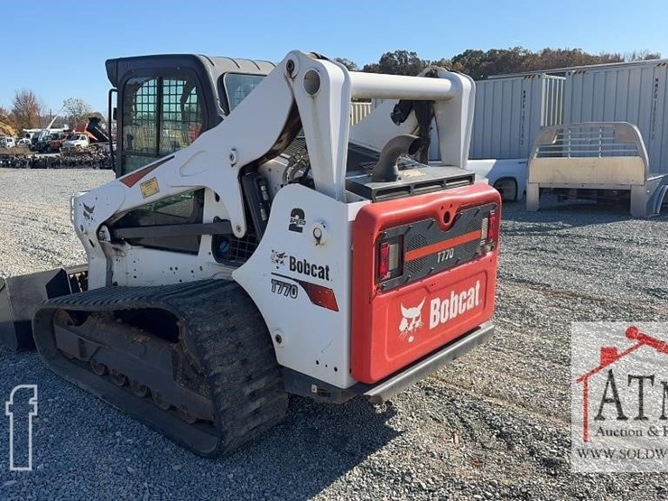 2019-bobcat-t770-image-6