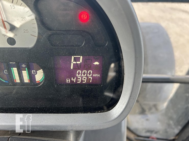 2014-challenger-mt585d-image-56