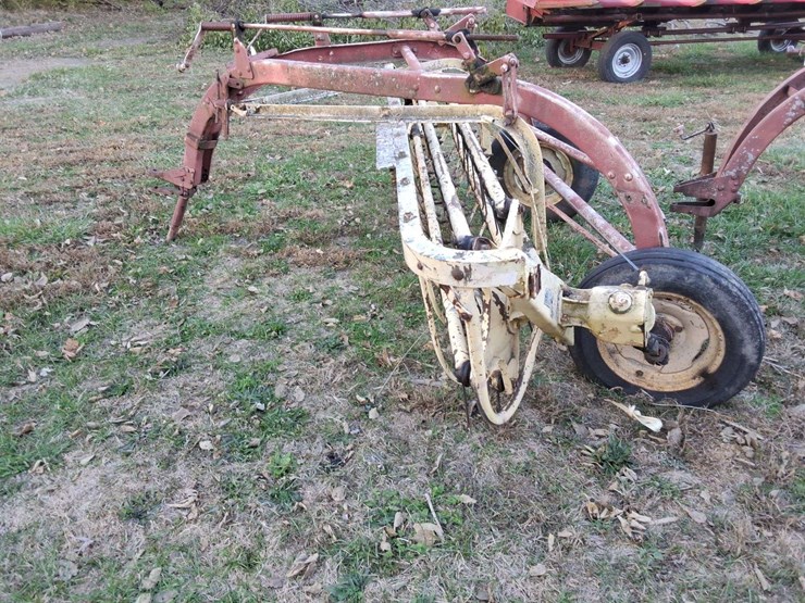 new-holland-56-image-1