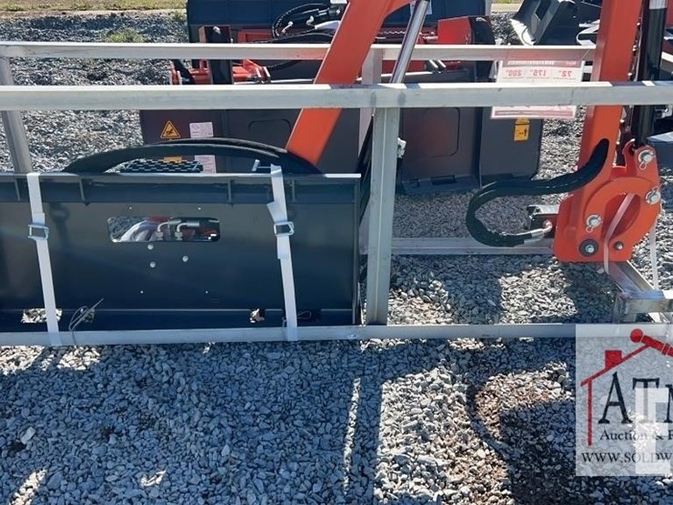 new-72"-wig-sickle-bar-mower---skidsteer-attach-image-4