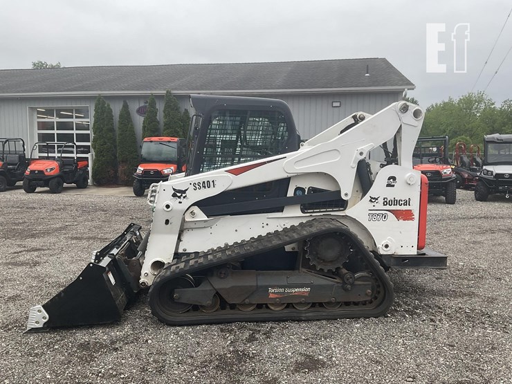 2021-bobcat-t870-image-2