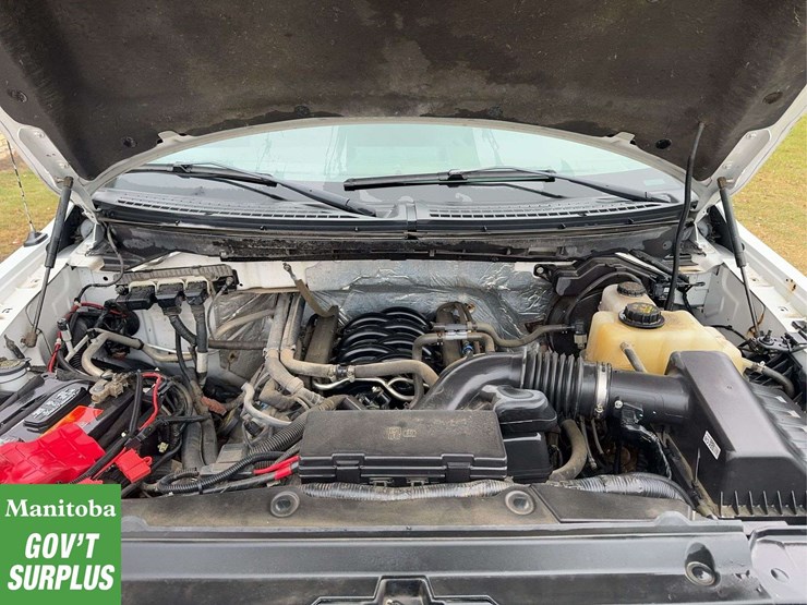 2013-ford-f150-xlt-image-30