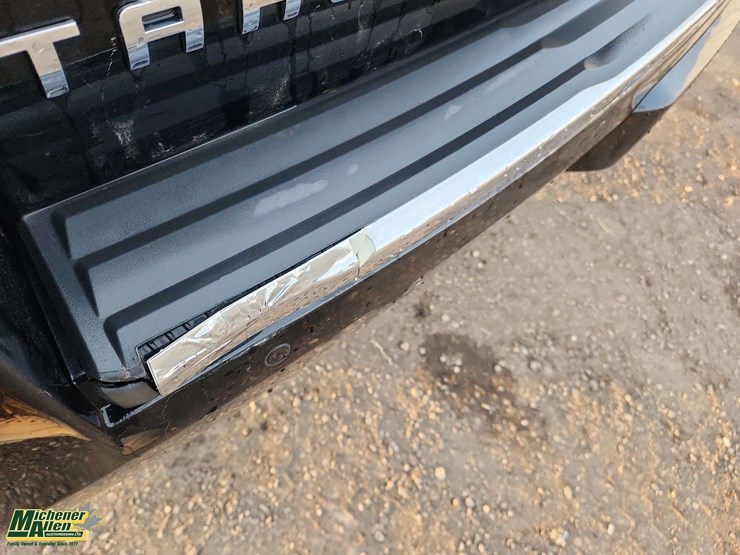 2018-chevrolet-tahoe-ltz-image-38