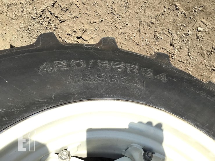 new-holland-t5040-image-25