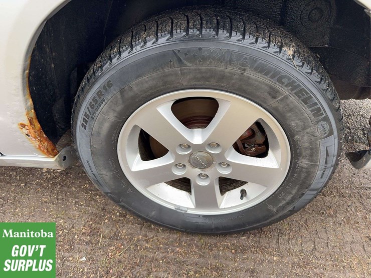 2012-dodge-grand-caravan-sxt-image-15