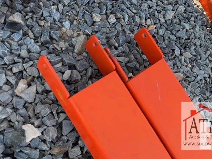 new-wig-fork-extensions-image-3