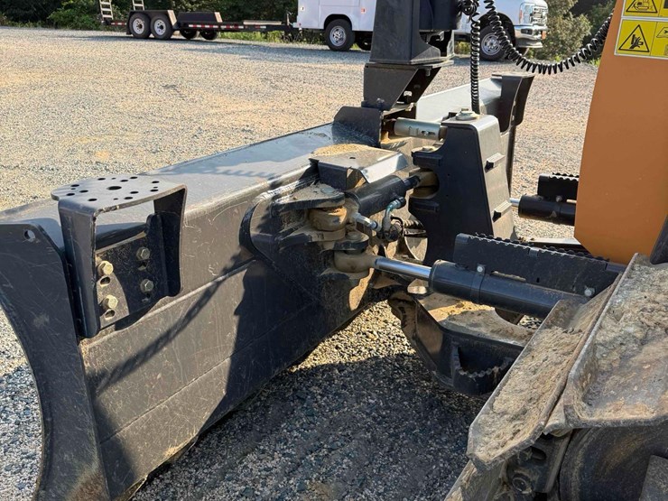 2021-case-850m-image-9