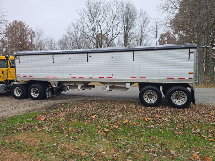 2012-timpte-supper-hopper-image-7