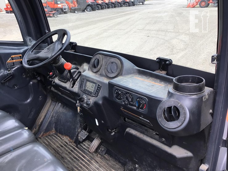 2016-kubota-rtv-x1100c-image-13