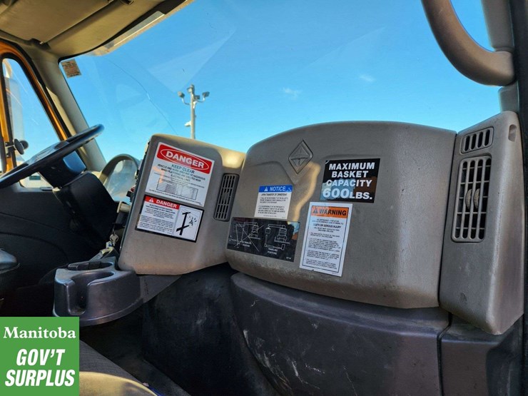 2009-international-workstar-7500-image-71