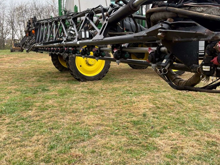 john-deere-4830-image-70