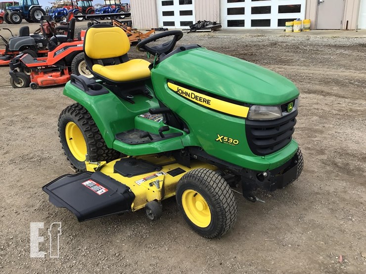 2013-john-deere-x530-image-1