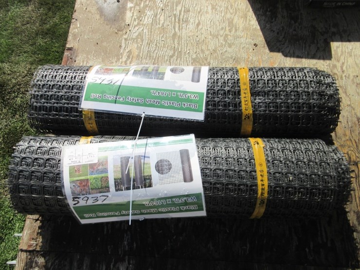 new-unused-3.3'-x-164'-plastic-mesh-fencing-rolls,-image-2