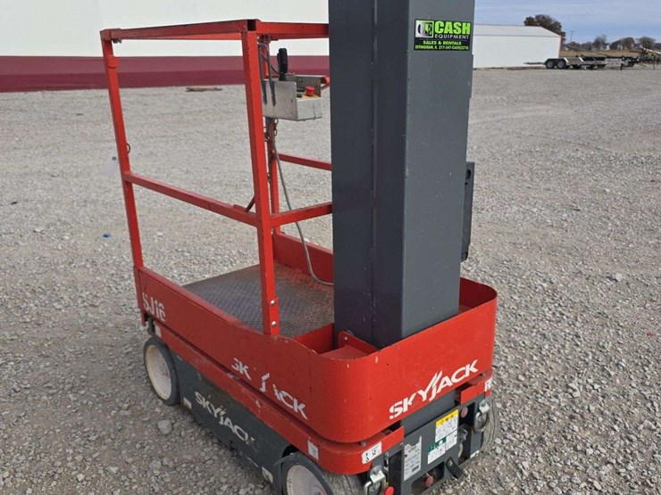 2018-skyjack-sj16-image-6