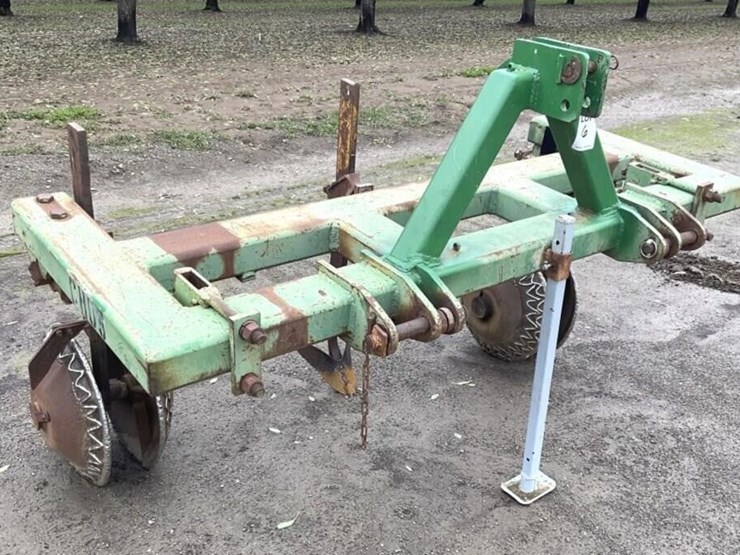 custom-3-pt-single-shank-chisel-image-1