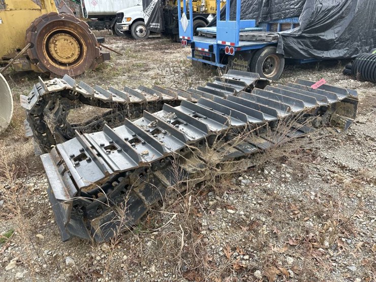 #2109-•-850j-dozer-tracks-image-6