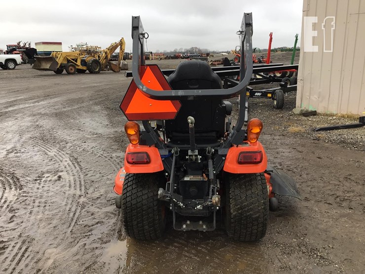 2022-kubota-bx2380-image-8