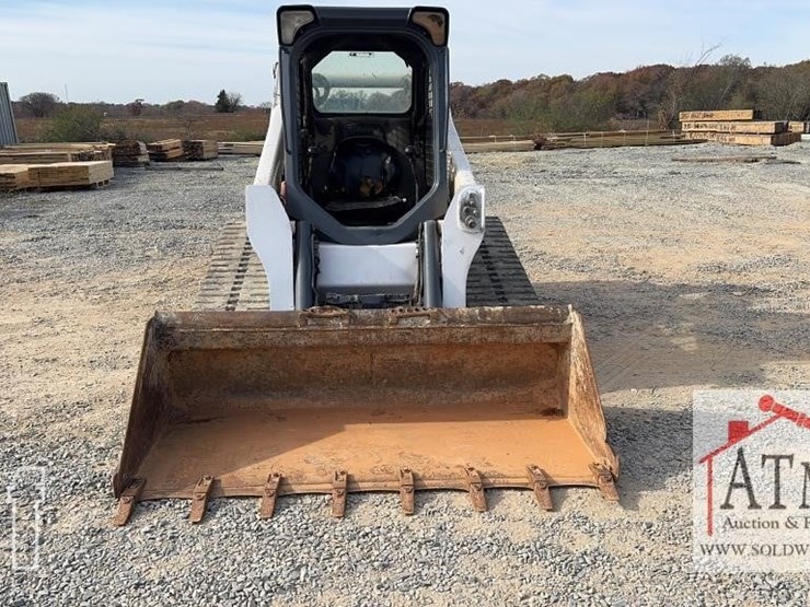 2012-bobcat-t650-image-8