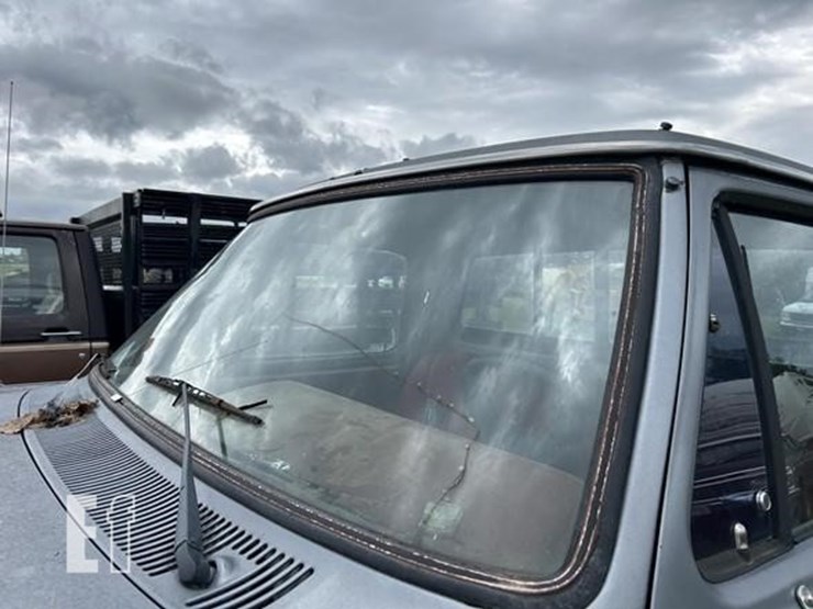 1987-dodge-150-image-7