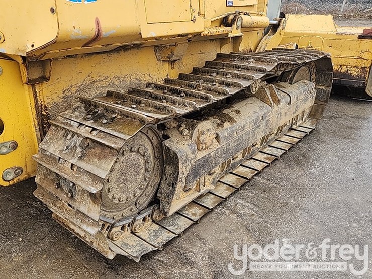 2004-deere-700h-image-12