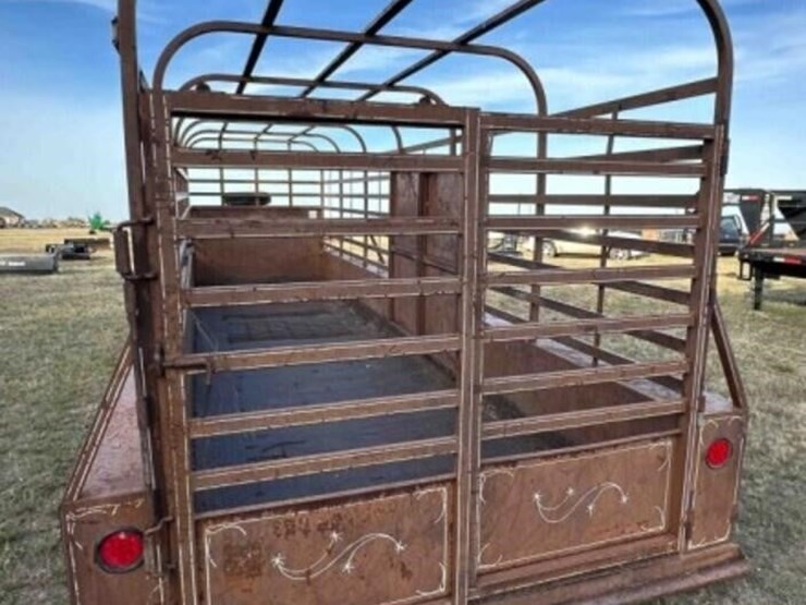 1984-24’-shelby-gooseneck-livestock-trailer-image-14