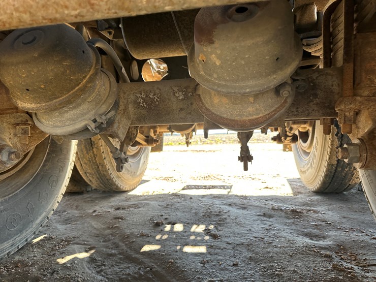 1986-fruehauf-tanker-image-17