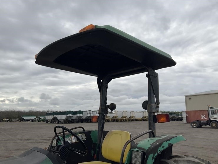 john-deere-5500-image-8