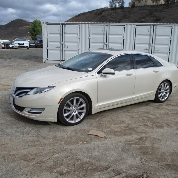 2014 Lincoln MKZ Sedan,