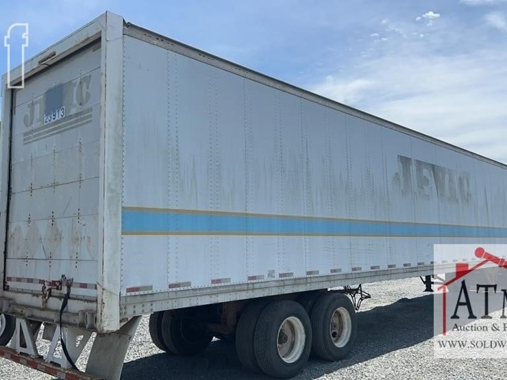 2000-strick-trailer-image-7