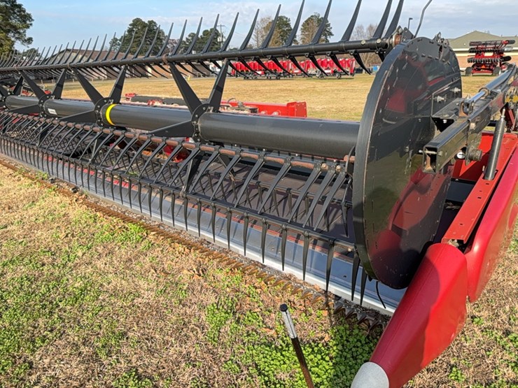 2014-case-ih-30-image-38