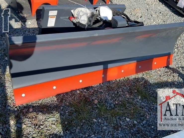 new-84"-wig-6-way-dozer-blade---skidsteer-attach-image-1