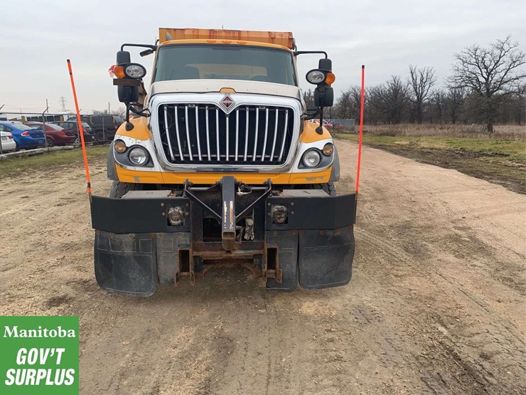 2011-international-workstar-7600-image-9