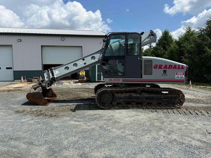 1998-gradall-xl3200-image-1