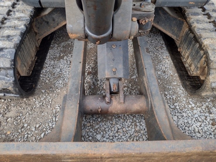 18-bobcat-e35-image-21