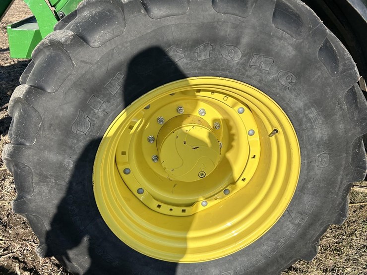 2021-john-deere-6175m-image-5