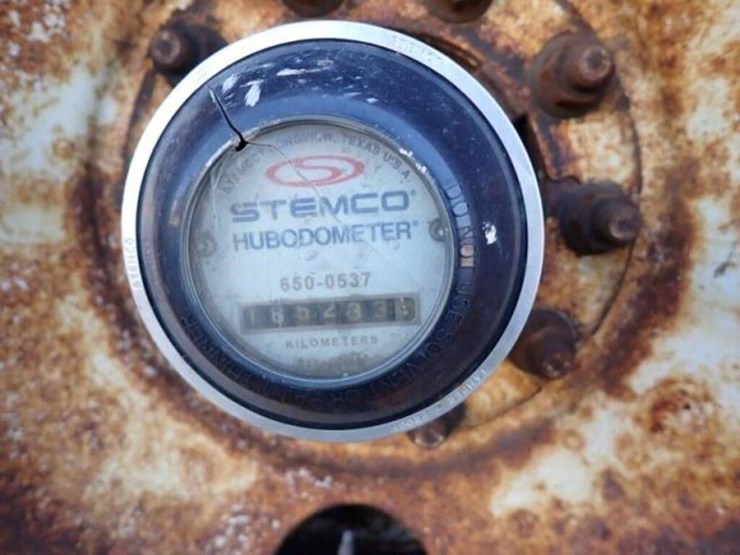 2011-manac-53-ft-image-24