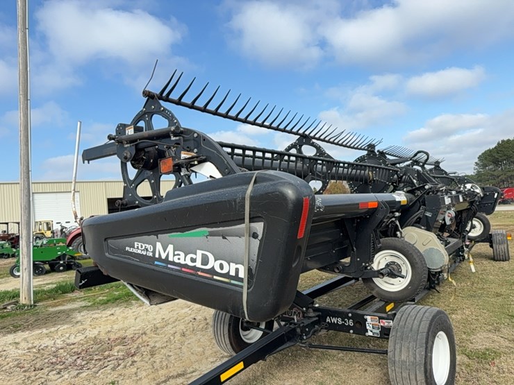 2010-case-ih-2162-image-2