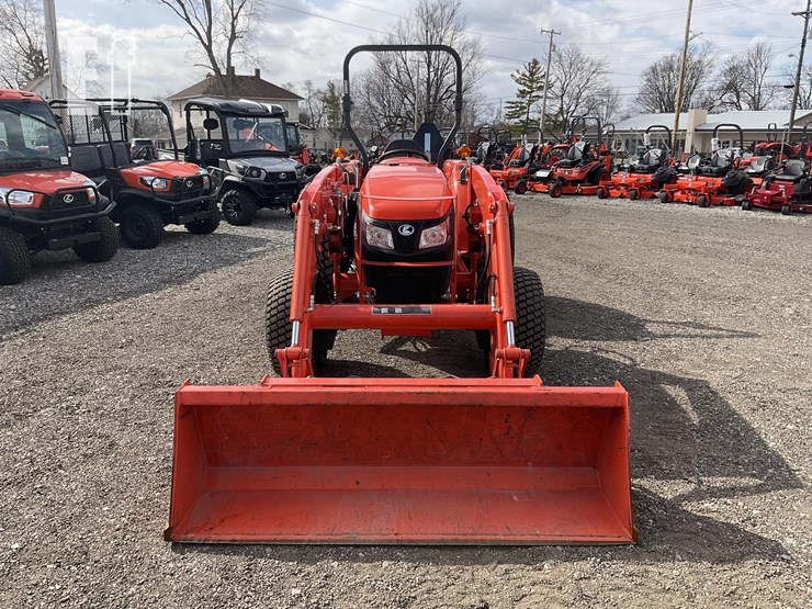 2020-kubota-mx5400-image-9