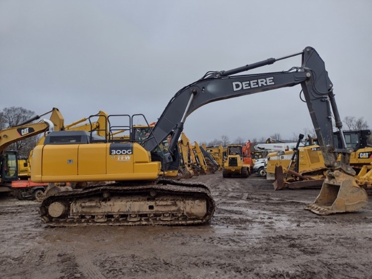 john-deere-300g-excavator-(qea-4079)-image-3