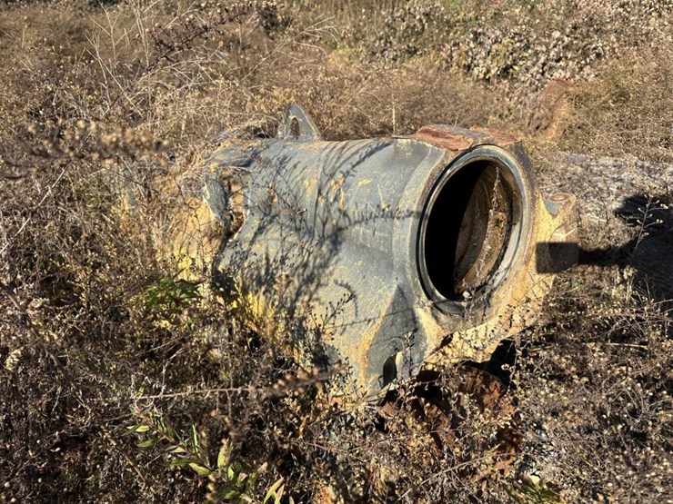 #2200-•-caterpillar-d8-undercarriage-image-6